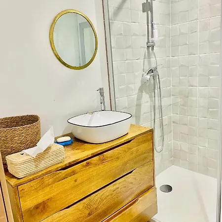 Annexe St Armand 1 Apartment *